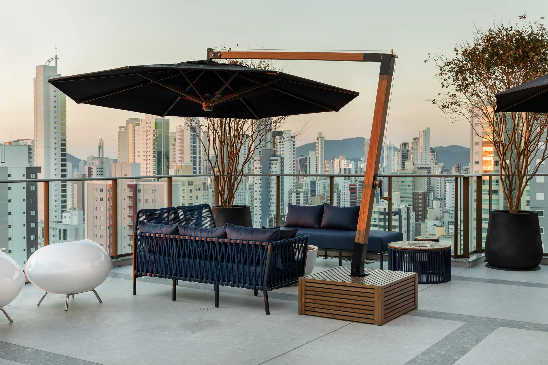Admirá, interiores en Balneário Camboriú — foto 23