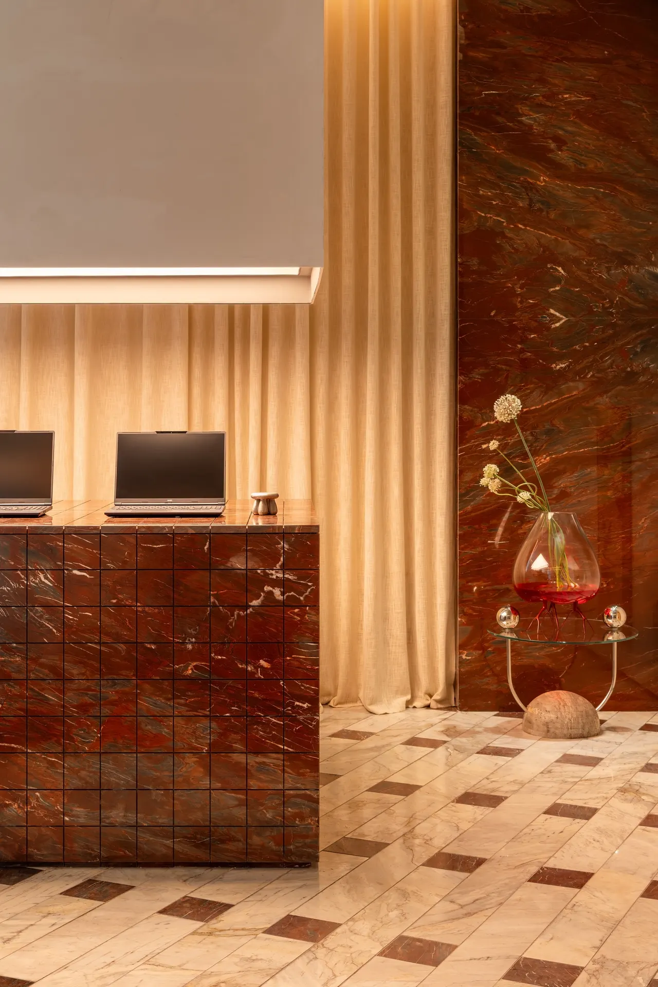 Avell Desvio Rubro, interiores — foto 45