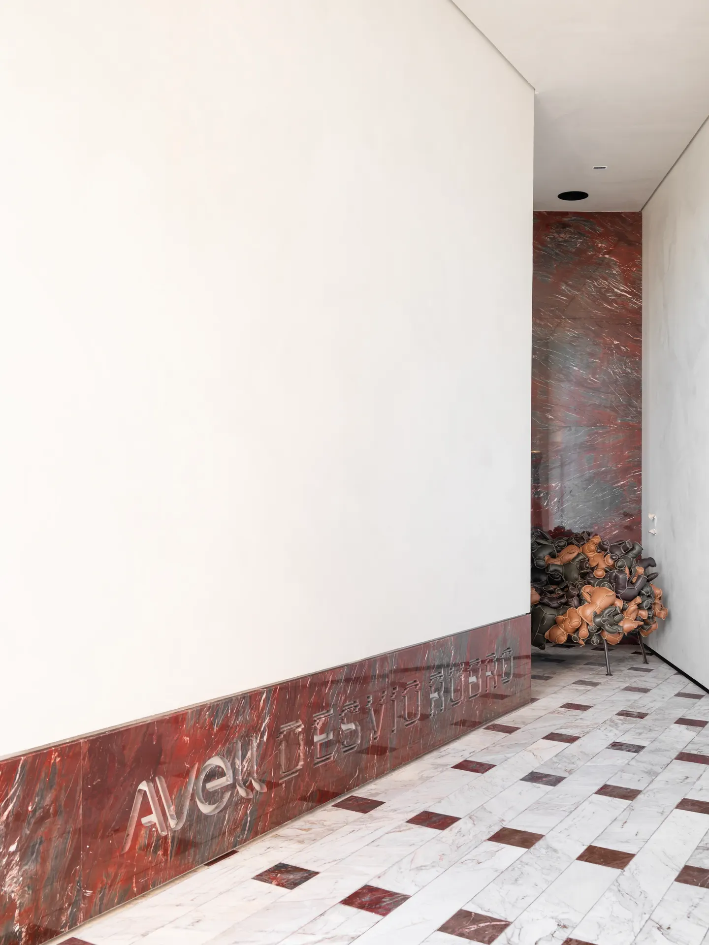 Avell Desvio Rubro, interiores — foto 66