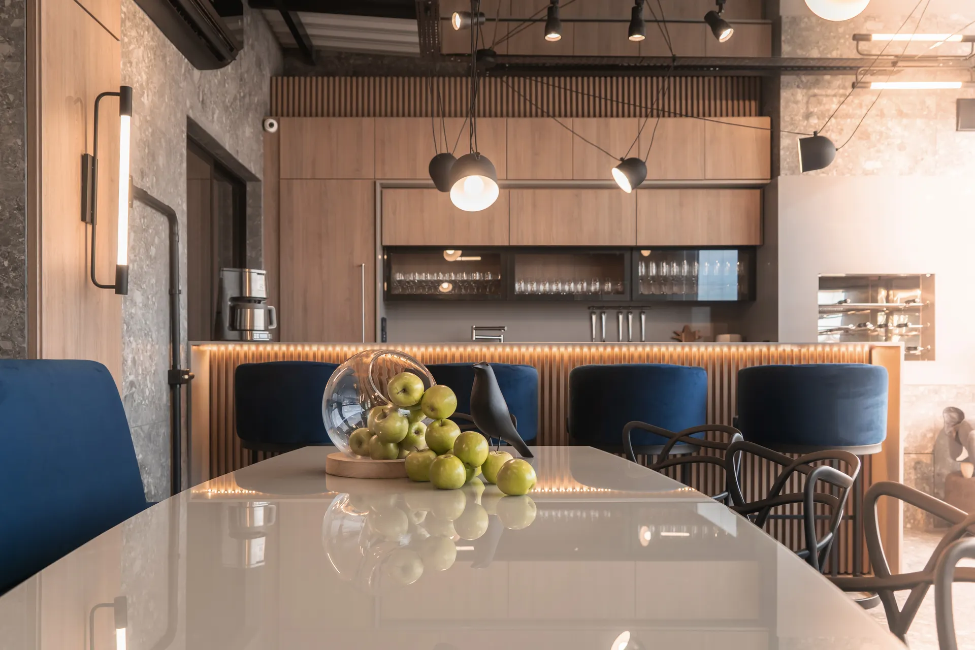Inbrasul Hub, interiores en Navegantes — foto 9