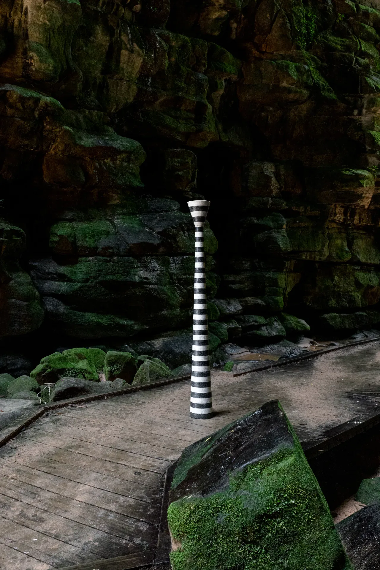 Luminária de Piso Kûara — 03.png