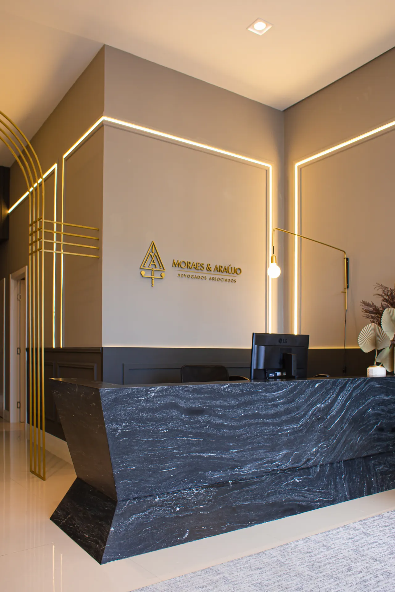 Moraes & Araújo Advocacia, interiores en Florianópolis — foto 8