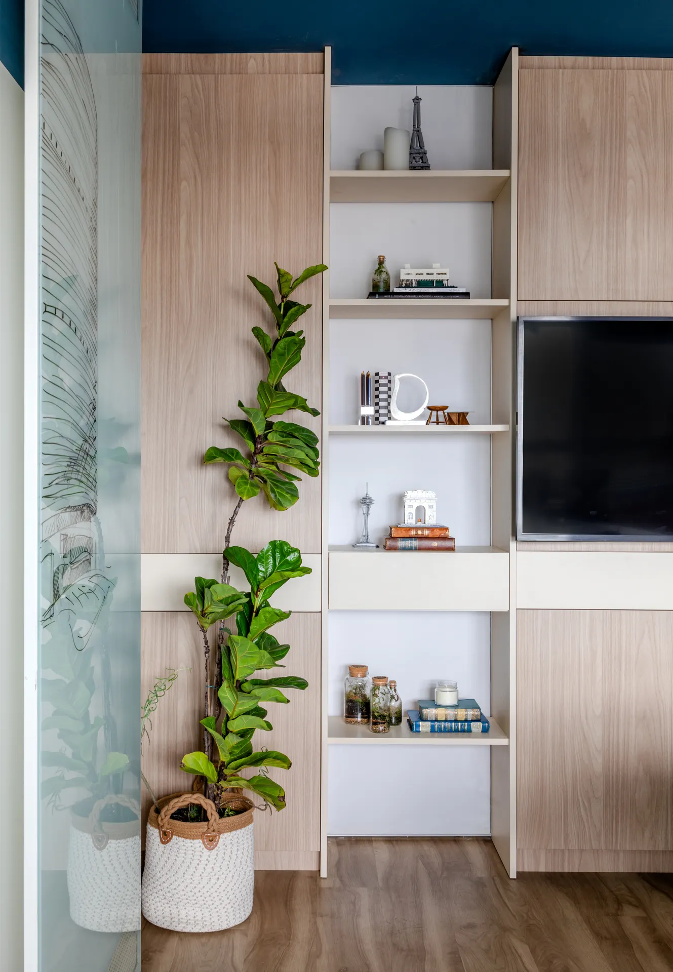 Primeira Sede JBARQ, interiores en Itajaí — foto 6