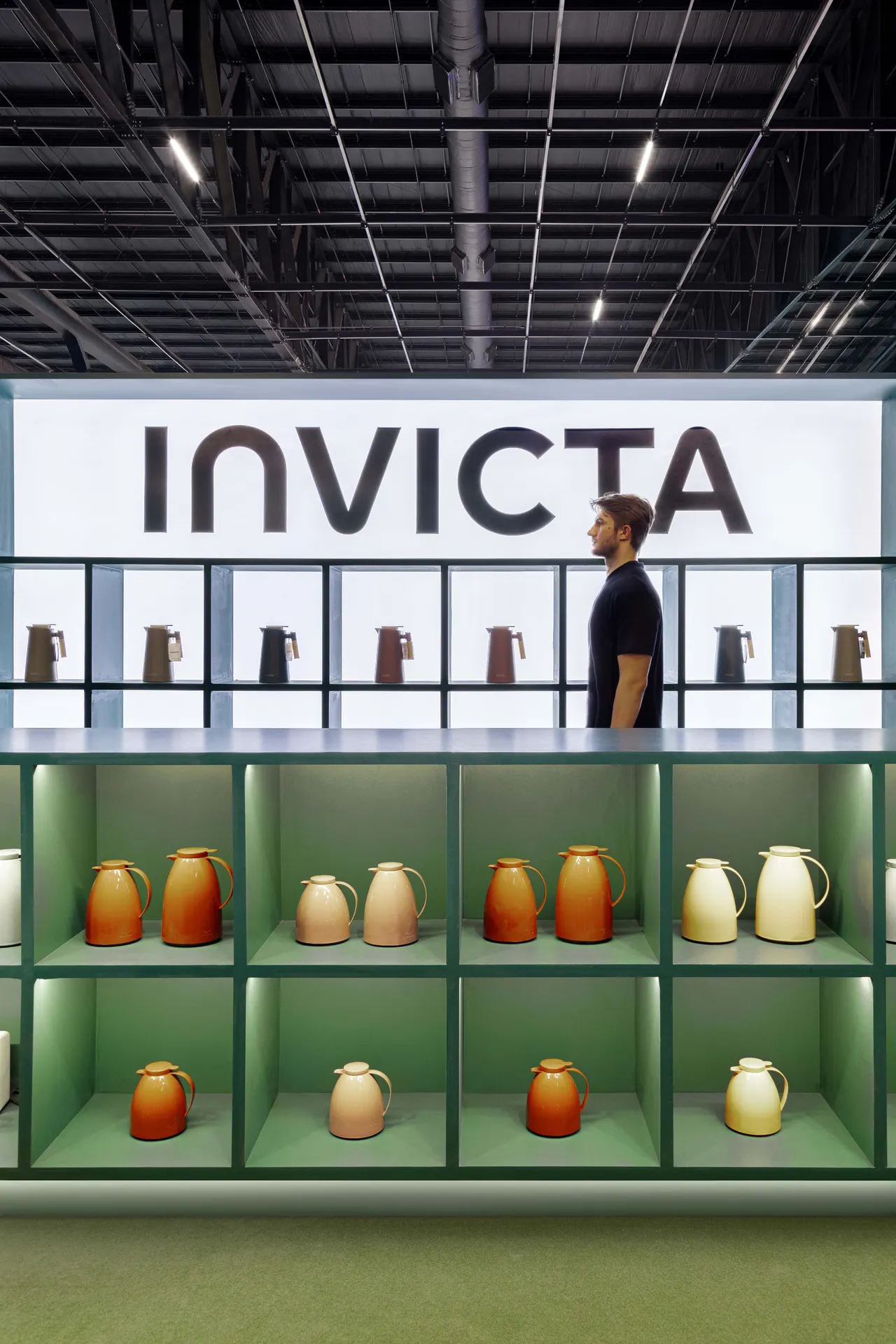 Stand Invicta en São Paulo — foto 4